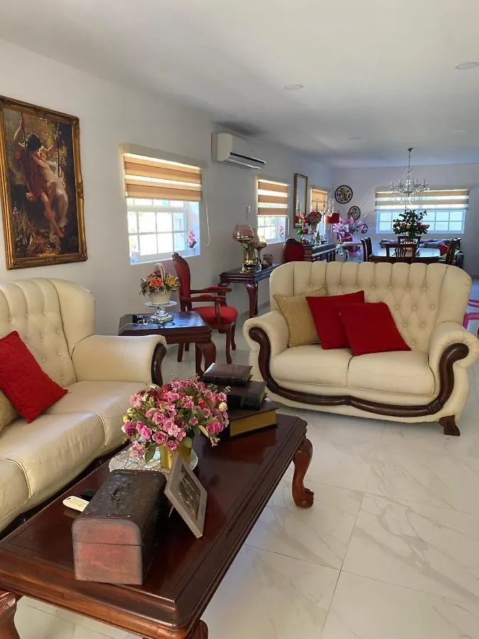Villa Esther Two Private Rooms In A Vacation Villa Near Blue Bay Golf And Beach Resort Willemstad Curaçao